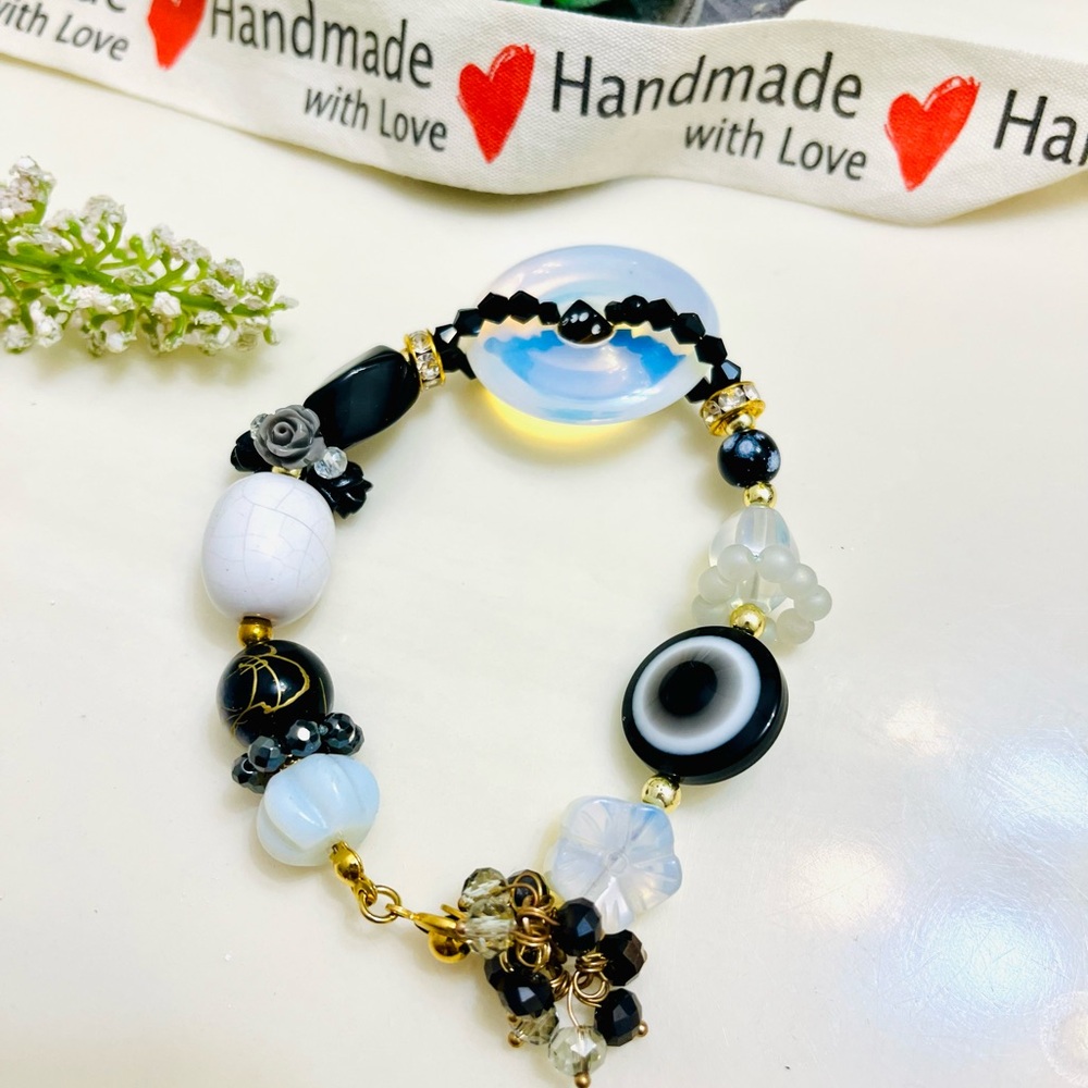 Handmade Moonstone and Black Obsidian Bracelet